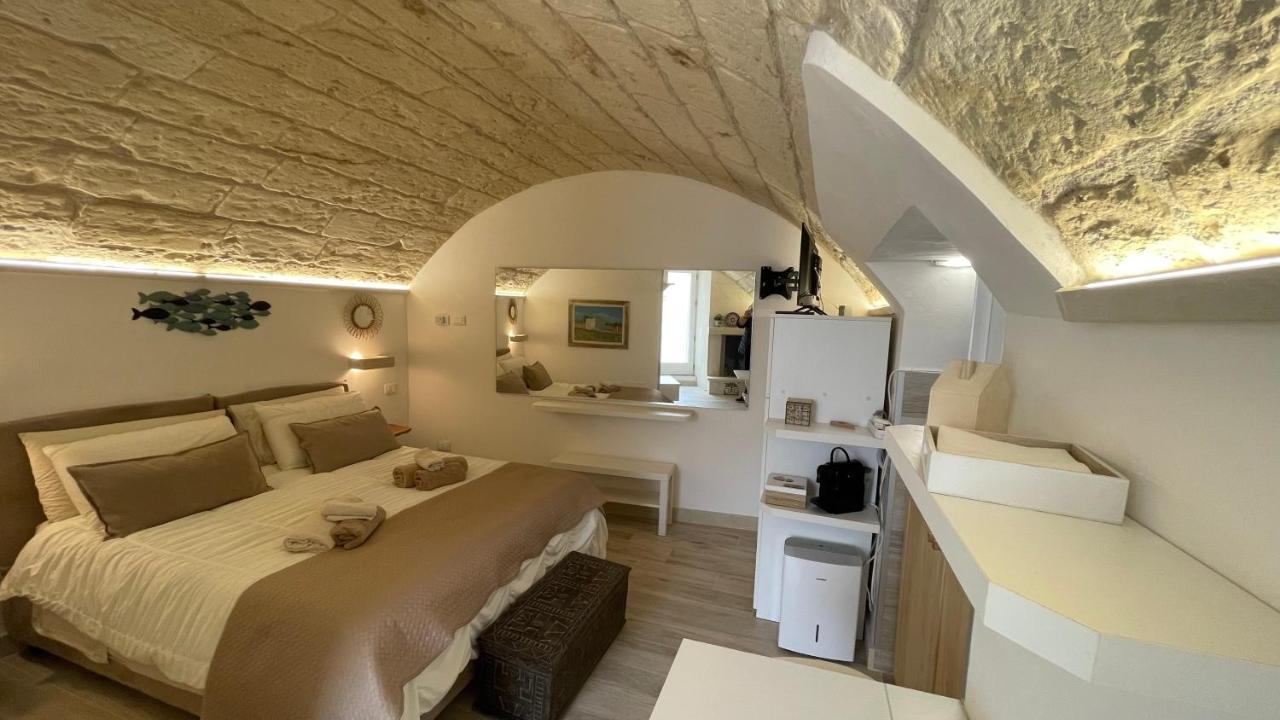 Monolocale Dimora Borgo Monte Nel Cuore Di Otranto Con Garage Eksteriør billede